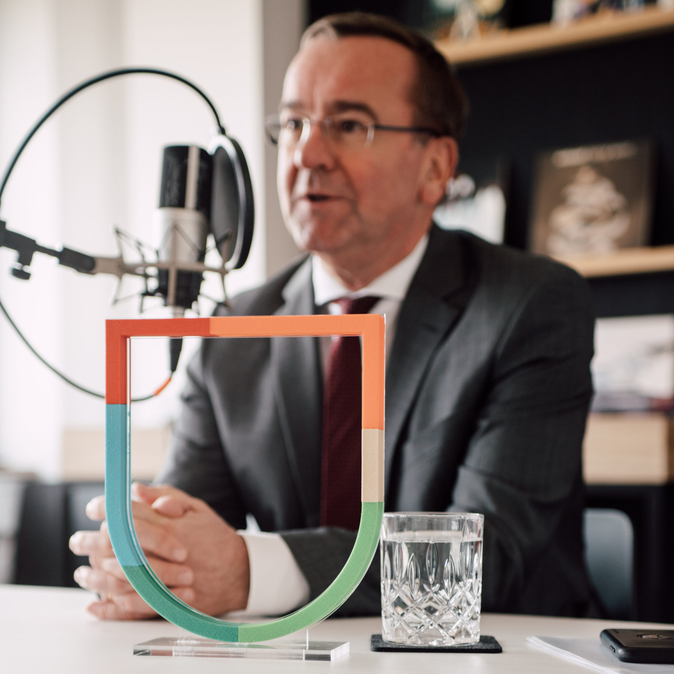 Arbeitgeber Niedersachsen – Boris Pistorius Podcast im überwegs